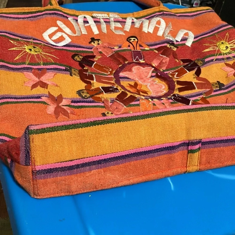 Guatemala cotton and embroidered tote bag XL